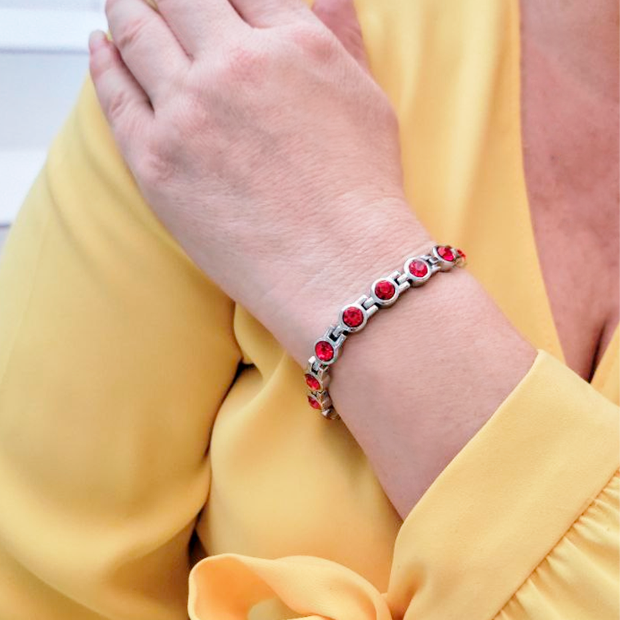 Pulsera Magnética Swarovski roja