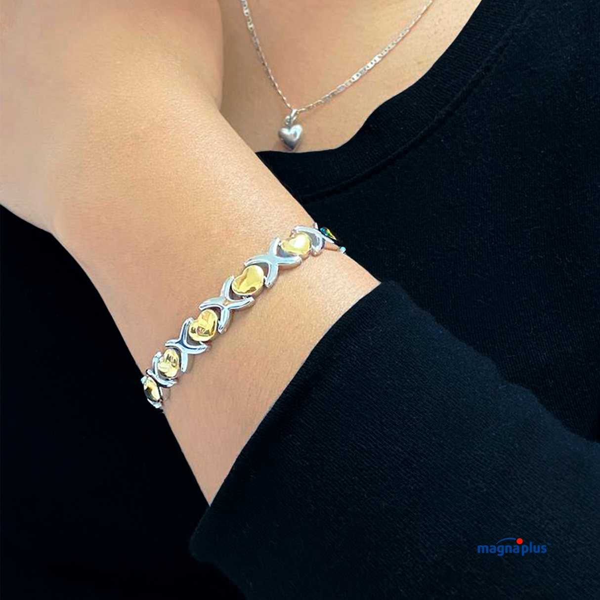 Kit  magnético Pulsera Corazón  y  Dije  Gota I